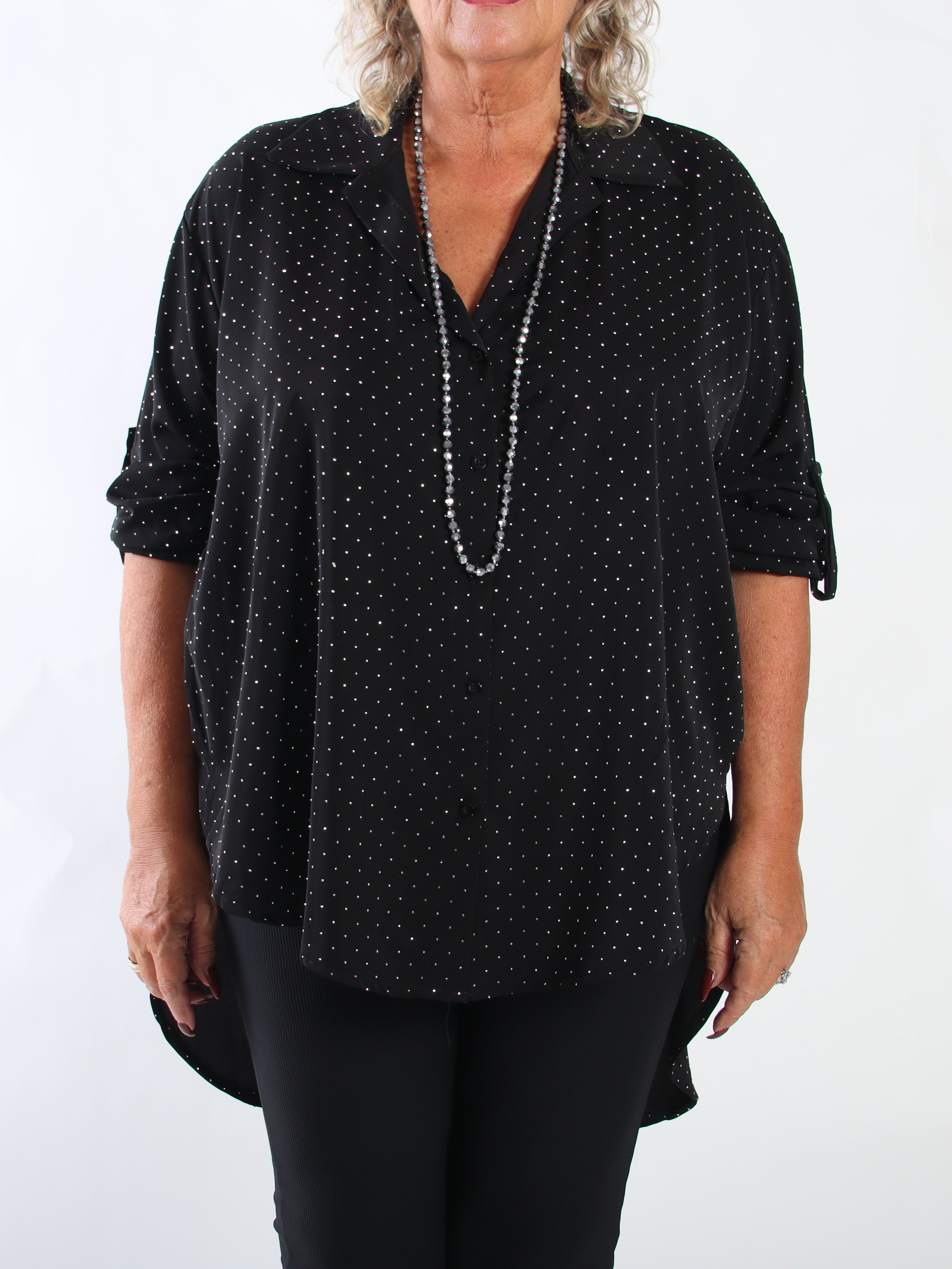 Celeste - Elegant skjorta i plus size i viskos med strass som ger en exklusiv touch